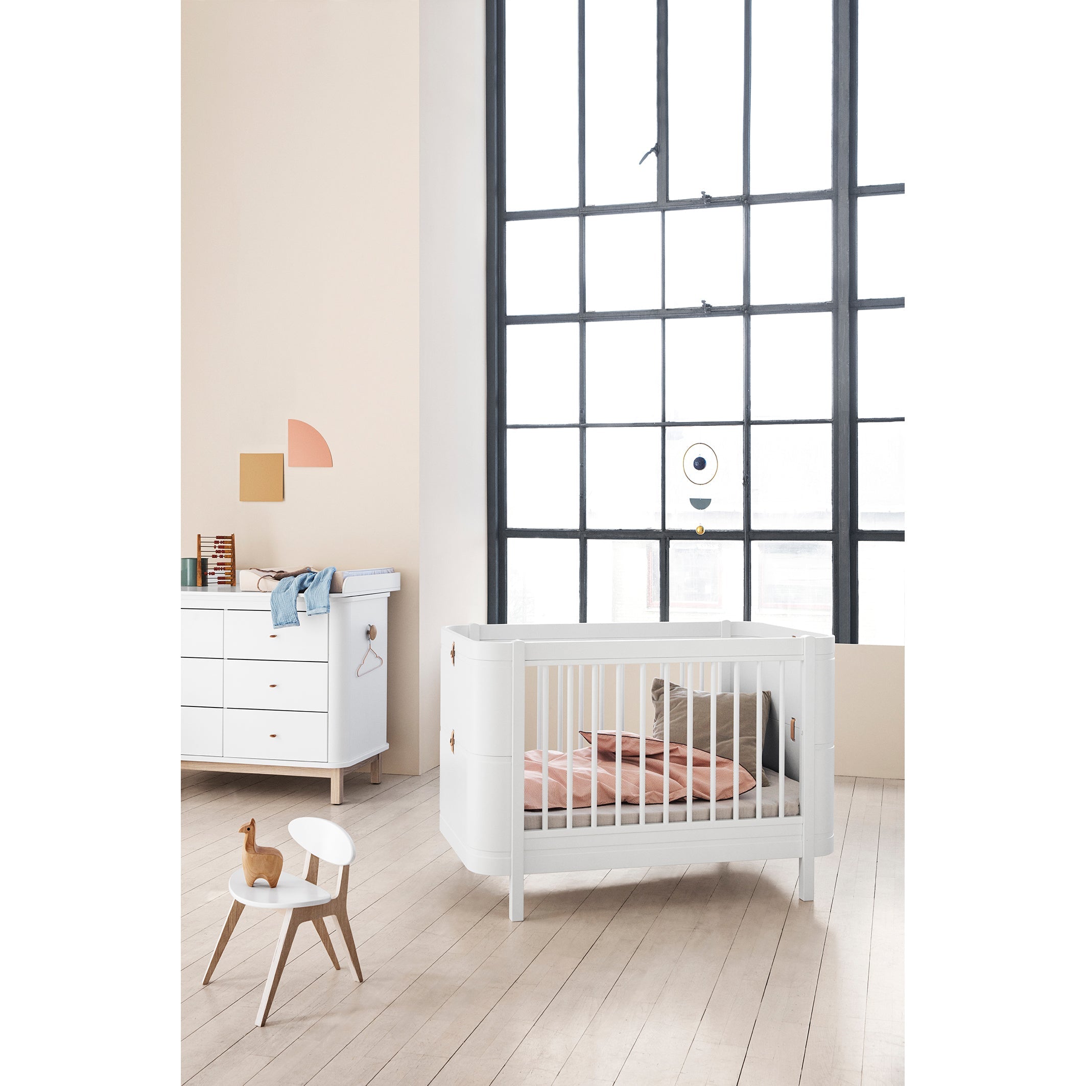 Oliver Furniture Wood Mini+ Cot Bed (Without Junior Conversion Kit) - White (Pre-Order; Est. Delivery in 6-10 Weeks)