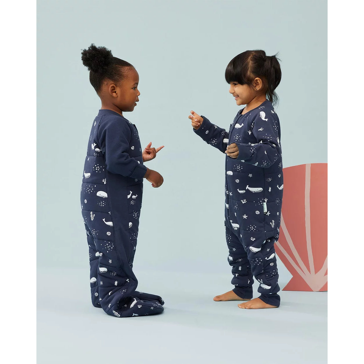 ergopouch-sleep-suit-bag-2-5-tog-3-12m-whale-ergo-zepjs-2-5t03-12mwl23