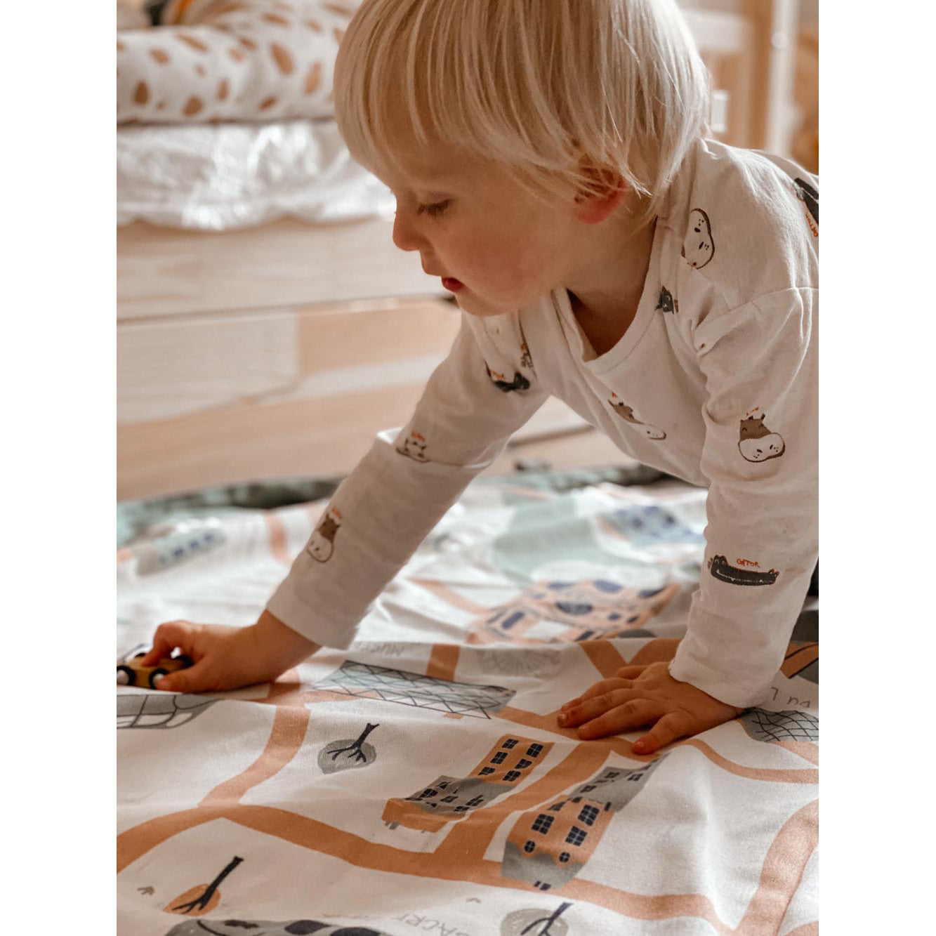 play&go-toy-storage-bag-paris-map-double-print-140cm-plgo-301411