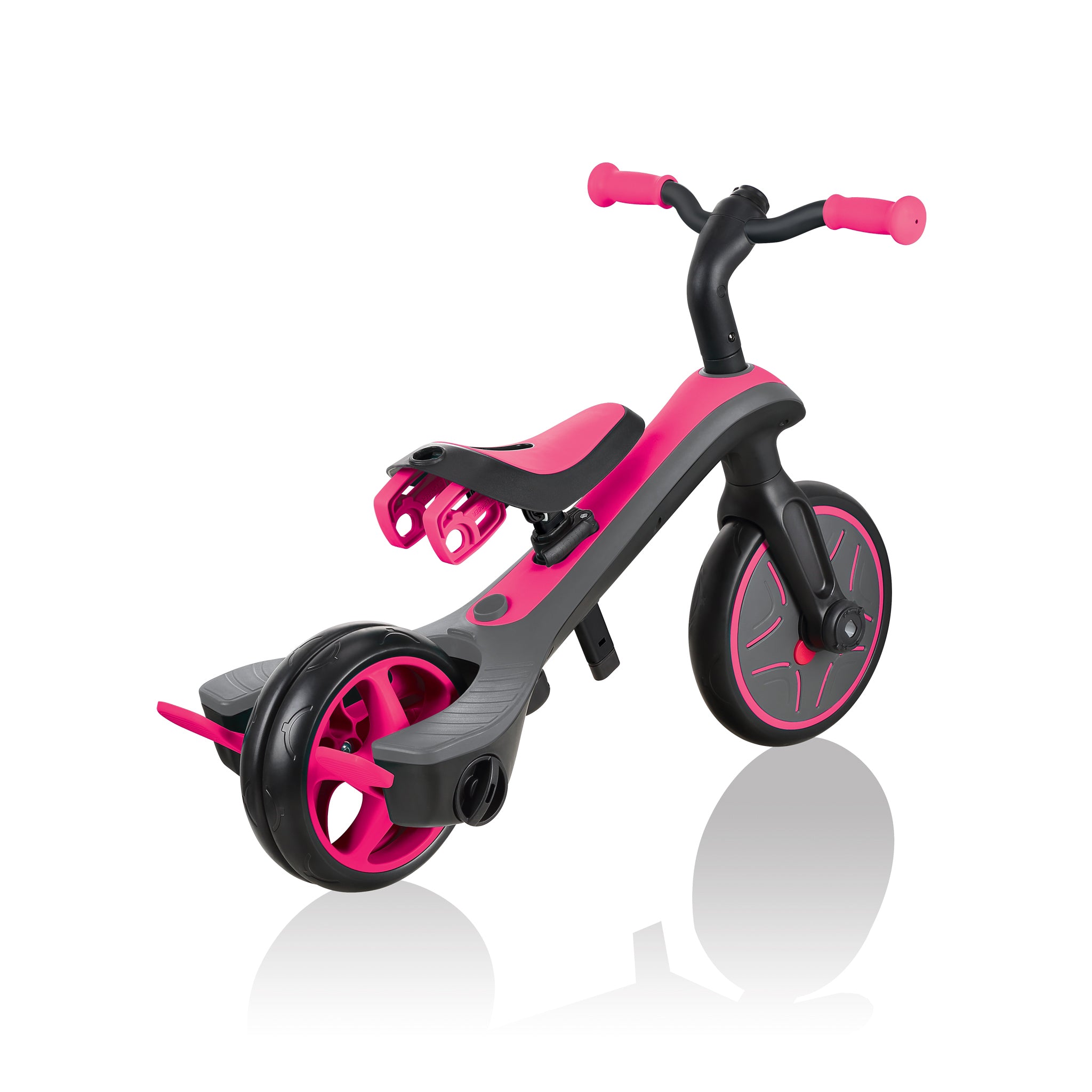 globber-explorer-trike-4-in-1-fuchsia-pink-with-headrest-10m-5y- (3)