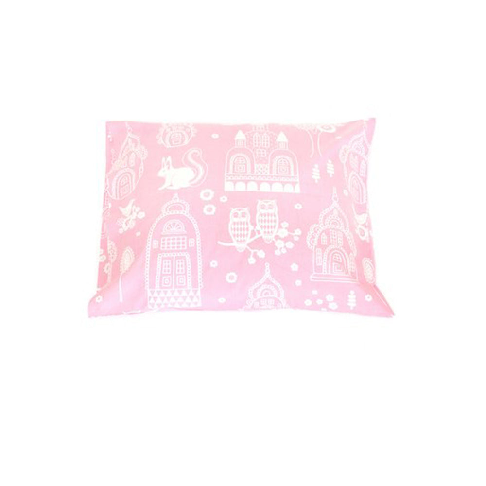 majvillan-pillow-case-slottsträdgården-rosa - (1)