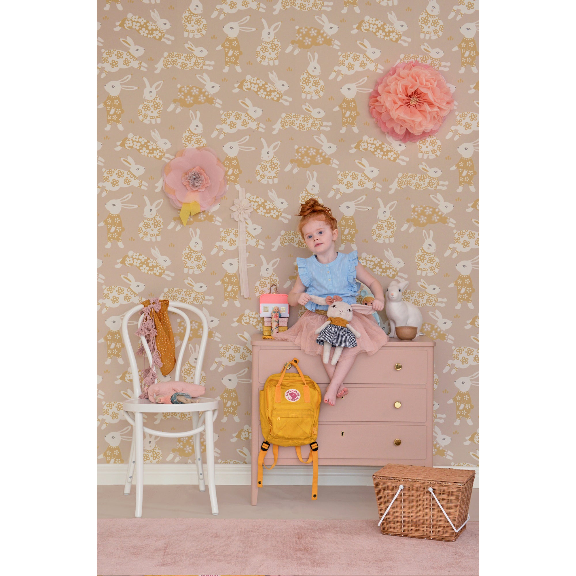 majvillan-wallpaper-garden-party-dusty-blush-pink-majv-139-02- (4)