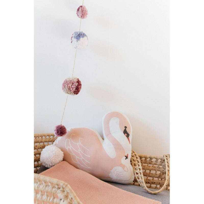 mimi-lou-pompom-garland-purple- (3)