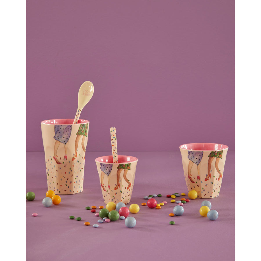 rice-dk-melamine-cup-with-dancing-legs-print-two-tone-medium-rice-melcu-dale-2