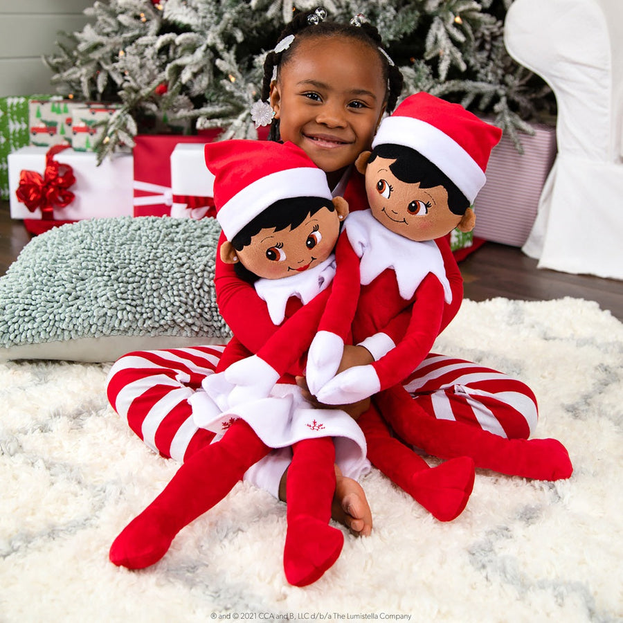 the-elf-on-the-shelf-plushee-pals-huggable-boy-dark-tone-27-elf-pphugbd- (8)